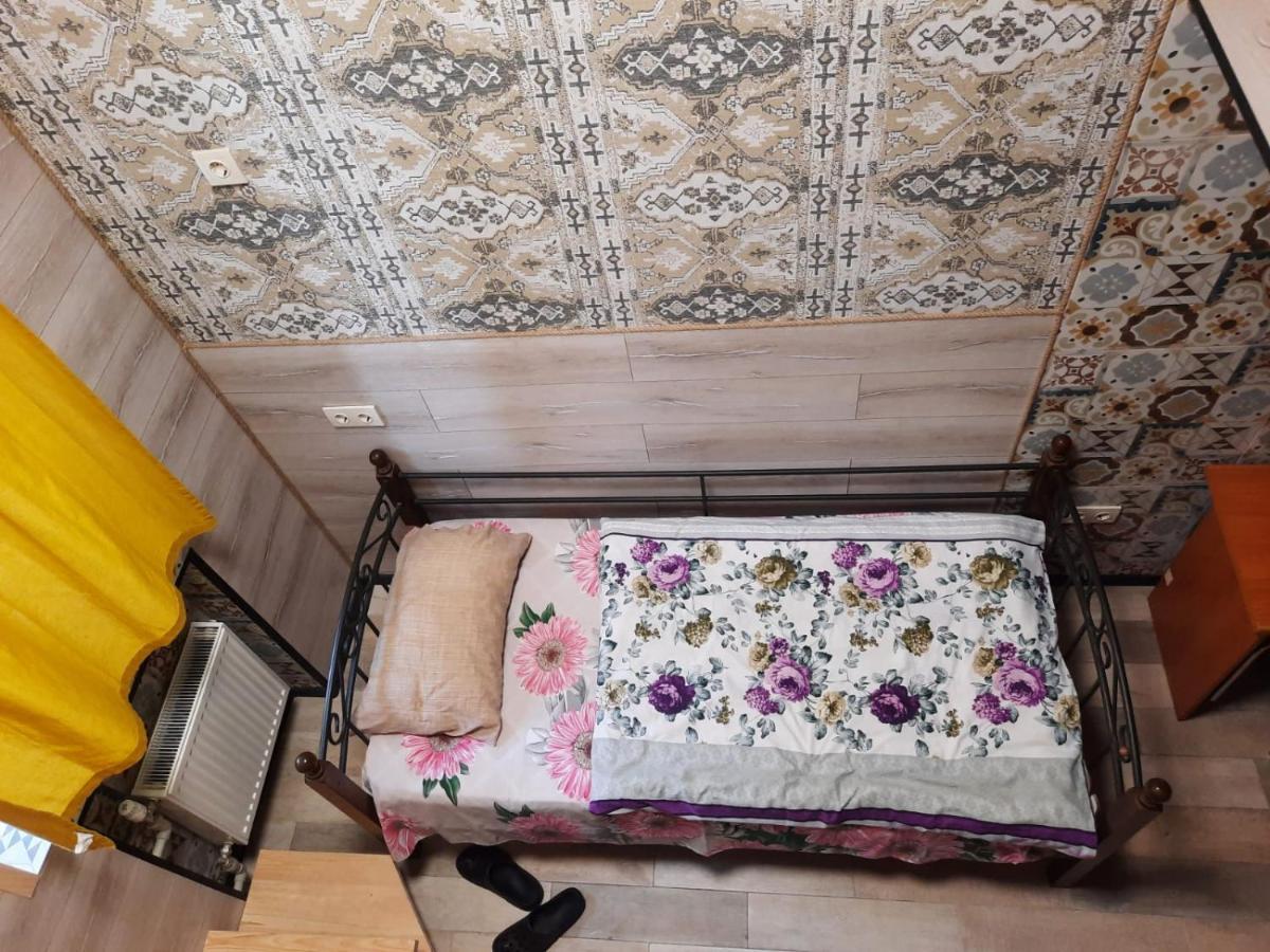Hostel Voyage Kyiv Exterior photo