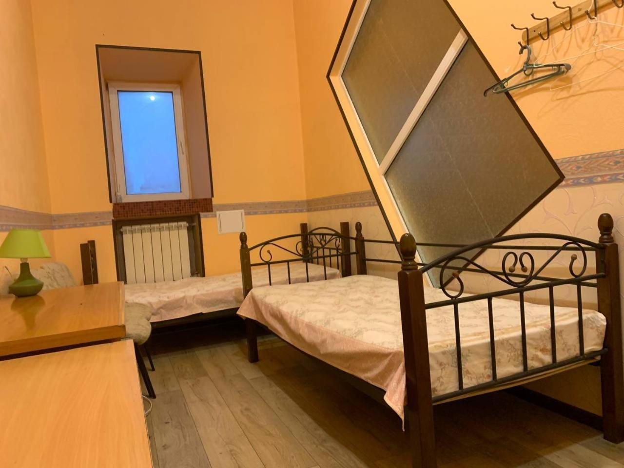 Hostel Voyage Kyiv Exterior photo