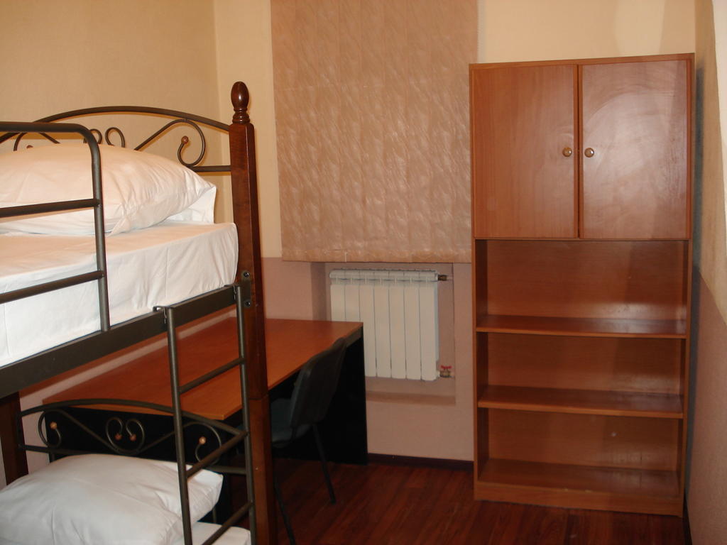 Hostel Voyage Kyiv Exterior photo